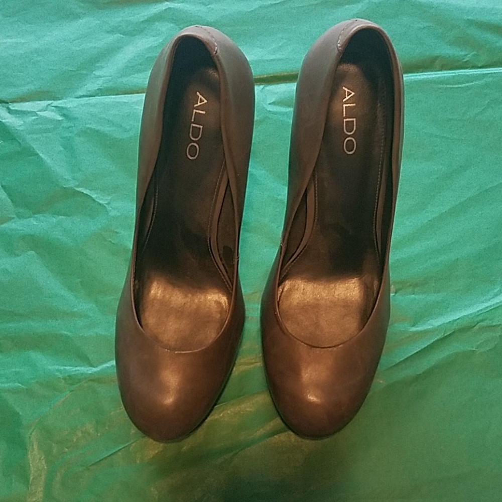 aldo grey pumps